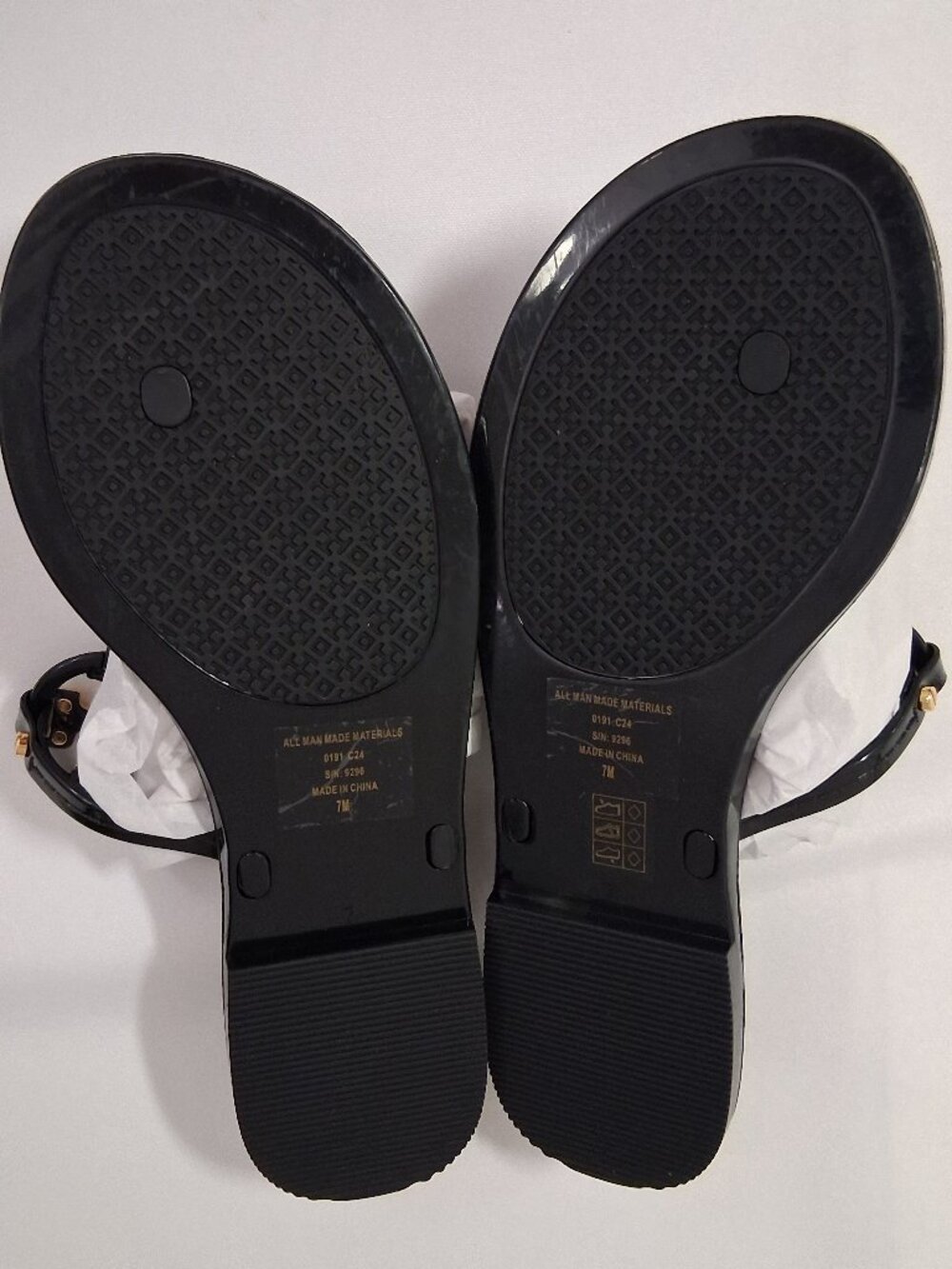 Tory Burch Mini Miller Flat Thong Sandals Color: Perfect Black / Gold Size 7 - Picture 3 of 4
